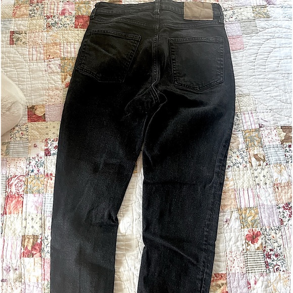 H&M/ Black Jeans/ Size 26 - Picture 2 of 5